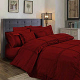 Box Pleated Duvet Set - Maroon