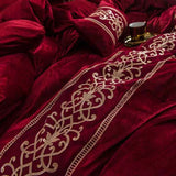 Luxury Embroidered Velvet Duvet Set - Red