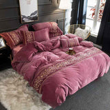 Luxury Embroidered Velvet Duvet Set - Pink