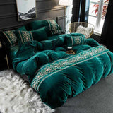 Luxury Embroidered Velvet Duvet Set - Green