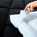 Mattress Topper Cozy & Snug - Front Reverse White & Black