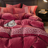 Luxury Aplic Work Velvet Duvet Set - Dark Pink