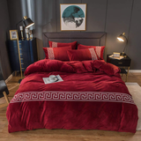 Luxury Aplic Work Velvet Duvet Set - Red