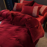 Luxury Aplic Work Velvet Duvet Set - Red