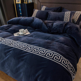 Luxury Aplic Work Velvet Duvet Set - Navy Blue