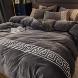 Luxury Aplic Work Velvet Duvet Set -  Brown